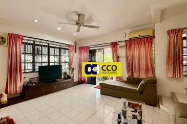 TAMAN ANJUNG BERCHAM UTARA