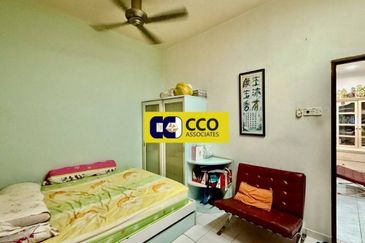 TAMAN ANJUNG BERCHAM UTARA