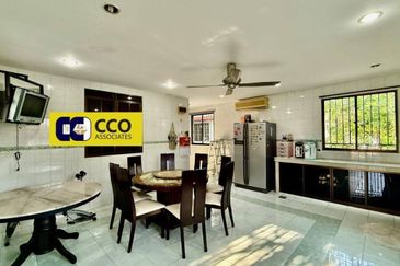 TAMAN ANJUNG BERCHAM UTARA