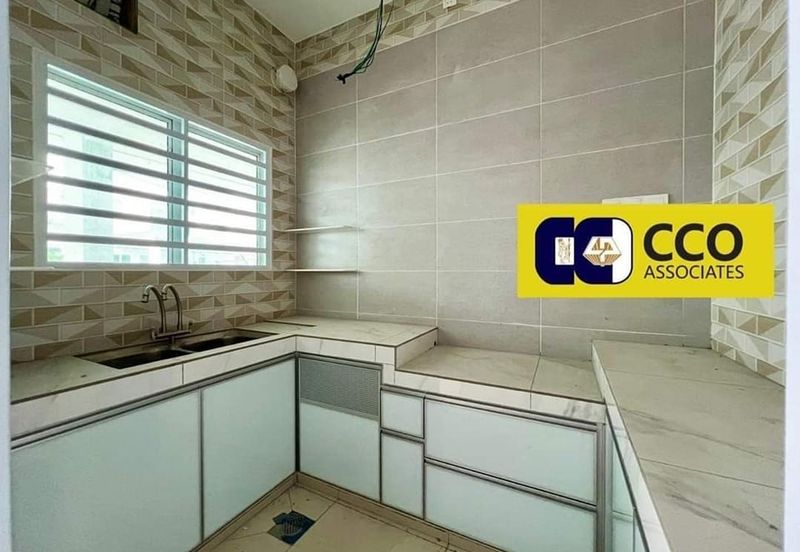 Springfields Residences (Taman Pinji Tropika)