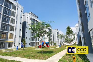 CASA RESIDENCES, CHEMOR