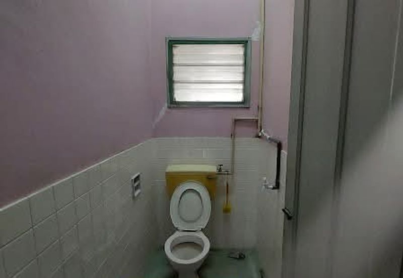 TAMAN MEWAH, BATU GAJAH