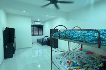 JALAN TAMBUN (JALAN RAJA DIHILIR)