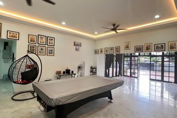 JALAN TAMBUN (JALAN RAJA DIHILIR)