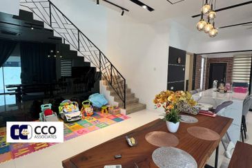 Panorama Lapangan Perdana