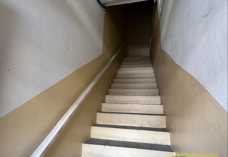 Jalan Pasir Puteh, Station 18