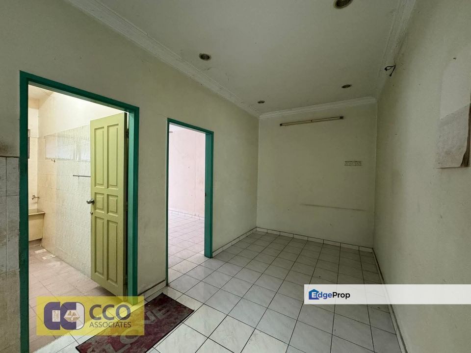 Pasir Puteh , Pasir Putih SemiD For Sale, Perak, Kinta