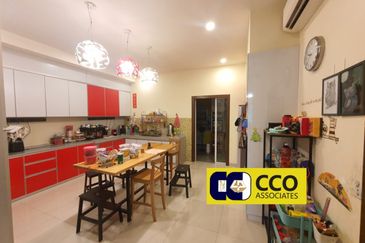 Arena Tasek Putra (Tasek Nova)