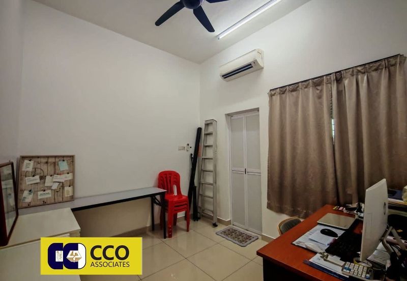 Springfields Residences (Taman Pinji Tropika)