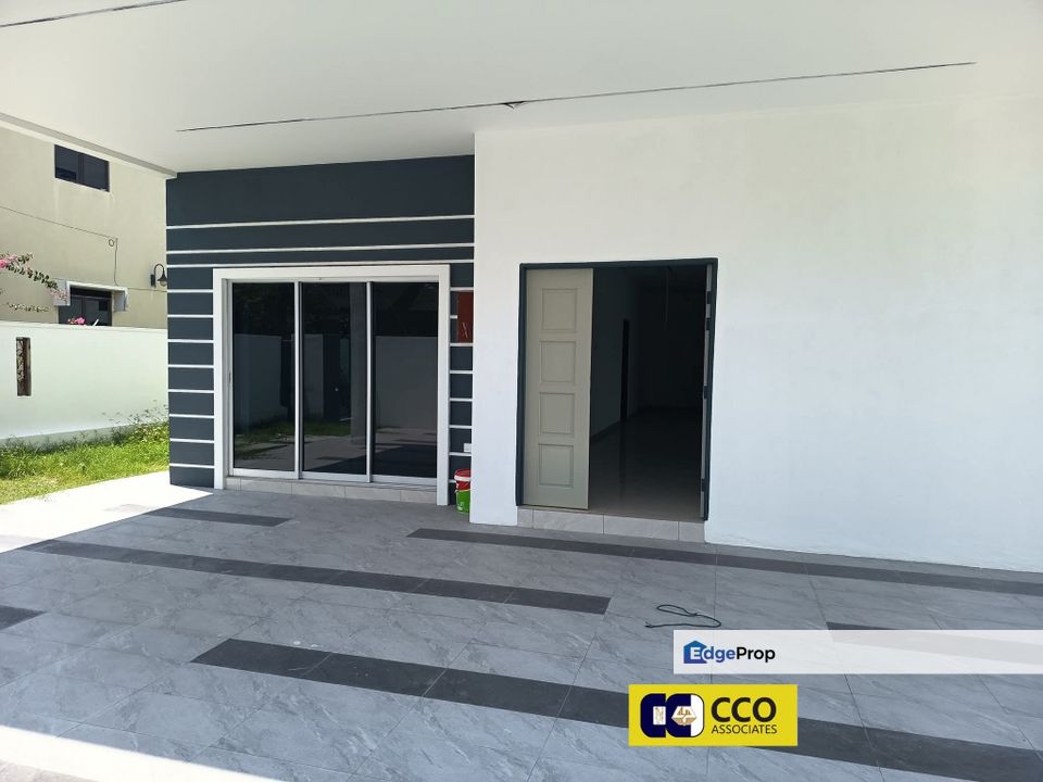 Renovated & Didnt Occupied Bungalow For Sale, Perak, Ipoh