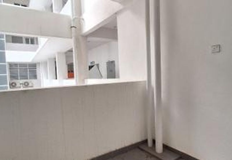 Zeta DeSkye Residence