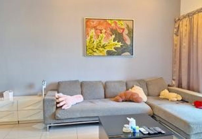 Zeta DeSkye Residence