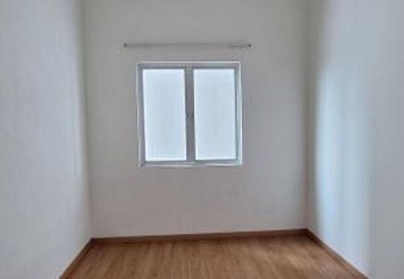 Zeta DeSkye Residence