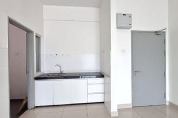 Zeta DeSkye Residence