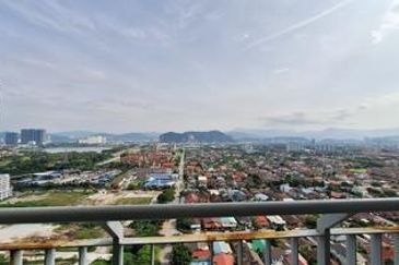 Zeta DeSkye Residence