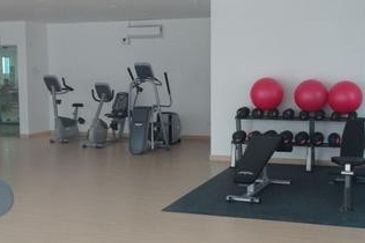 Zeta DeSkye Residence