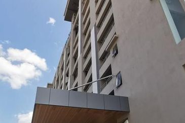 Kenwingston Platz Residence