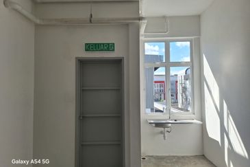 Suria Industrial Park (SIP)