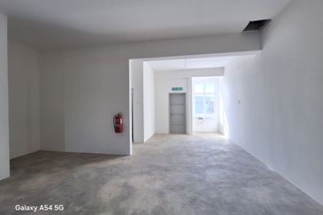 Suria Industrial Park (SIP)