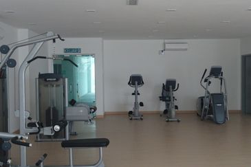 Zeta DeSkye Residence