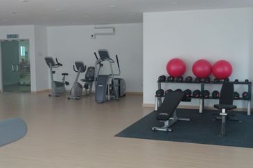 Zeta DeSkye Residence