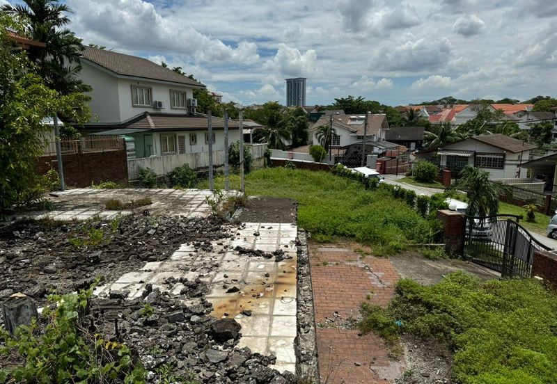 Paramount Garden (Taman Paramount)