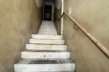 Taman Sri Batu Caves