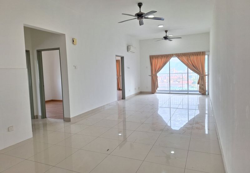 Zeta DeSkye Residence