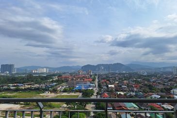 Zeta DeSkye Residence