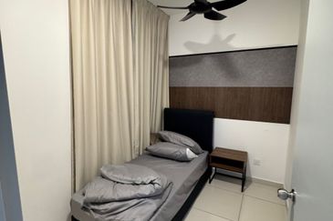 Kenwingston Platz Residence