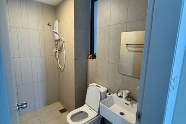 Kenwingston Platz Residence