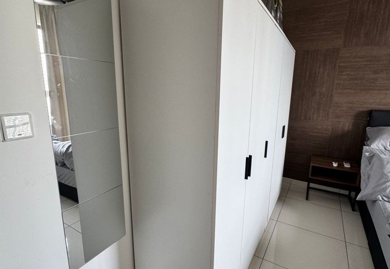 Kenwingston Platz Residence