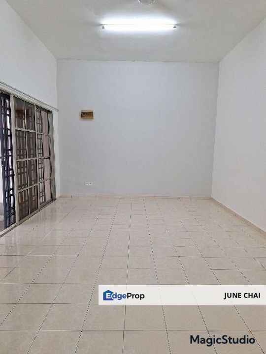 Taman Bukit Kristal,Seremban 2 Storey House For Rent Easy Access Kesas Highway, Negeri Sembilan, Seremban