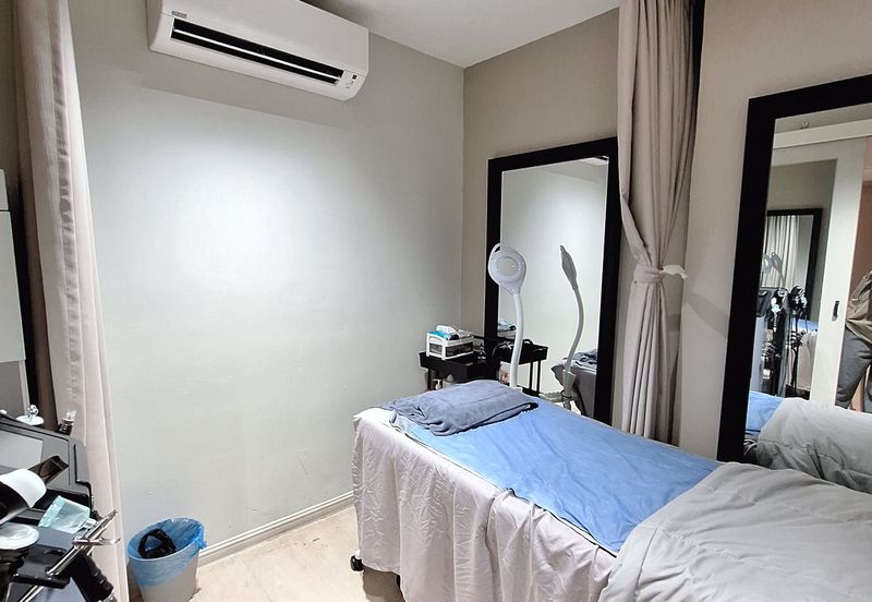 The Boulevard, Mid Valley