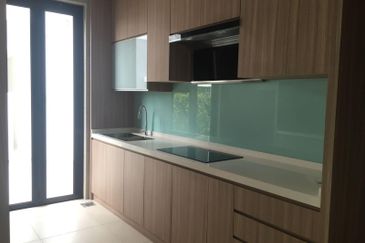 The Canal Garden South, Horizon Hills