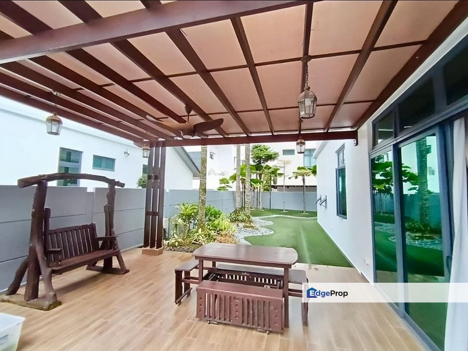 Double Storey Bungalow House, Johor, Setia Tropika