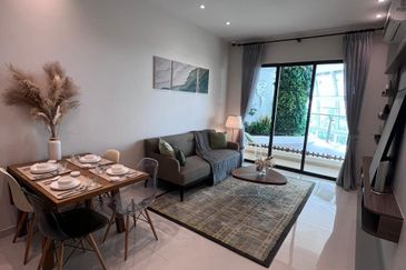 Regalia Park @ Forest City