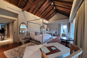 Emerald Bay @ Puteri harbour