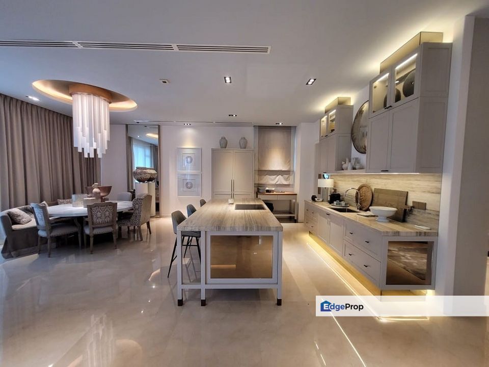 Ultra-Luxury Waterfront Villa, Johor, Johor Bahru