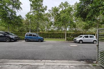 Avira Garden Terraces @ Medini