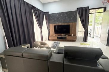 The Canal Garden South, Horizon Hills