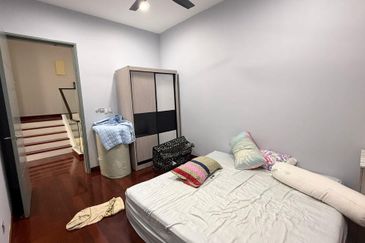 The Canal Garden South, Horizon Hills