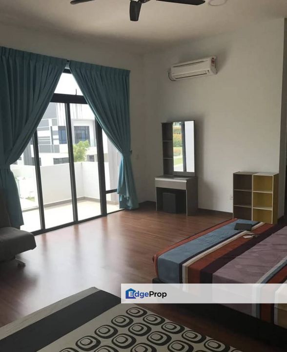 Cluster House, Johor, Johor Bahru