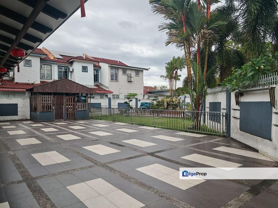 terrance corner lot , Selangor, Ampang