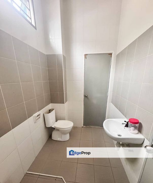 Nusa Sentral Corner 2 Storey Terrace House with Extra Land (22ft), Johor, 