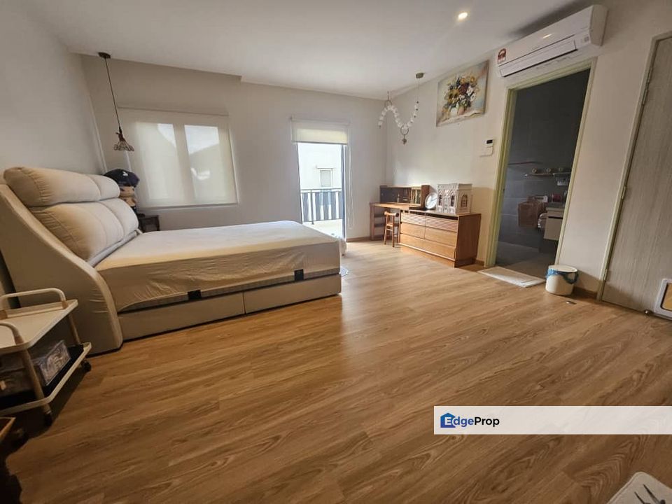 Horizon Hills The Hills 2- Storey fully renovated Cluster house, Johor, Nusajaya