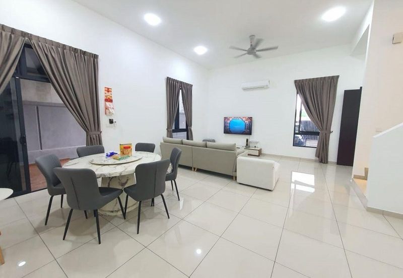 Plenitube Harp @ Taman Desa Tebrau