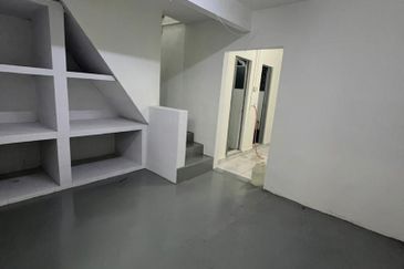 Mutiara Emas @ Taman Mount Austin