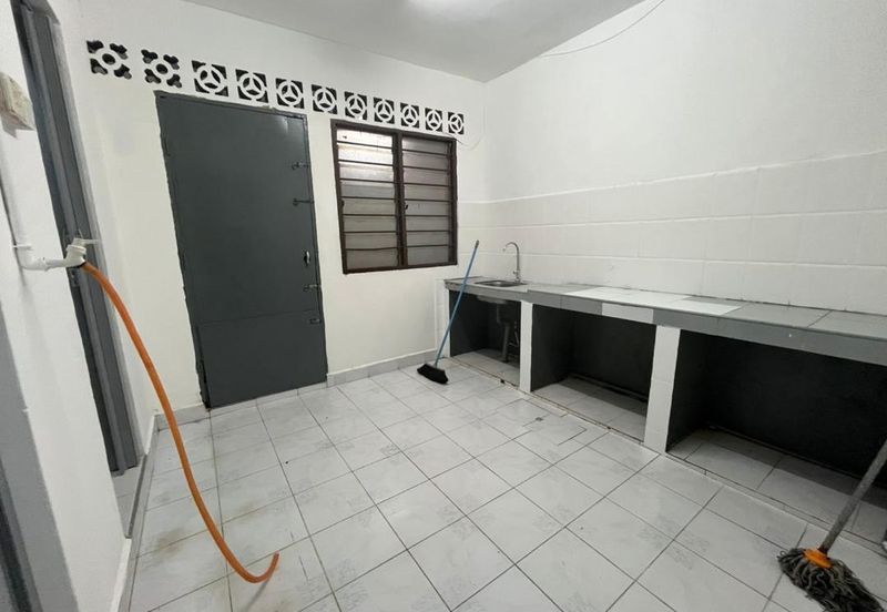 Mutiara Emas @ Taman Mount Austin