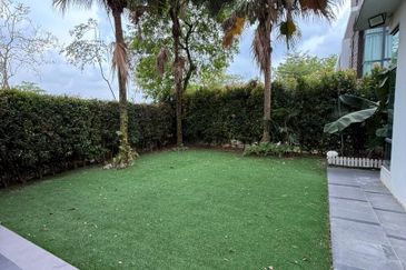 The Straits View Residences